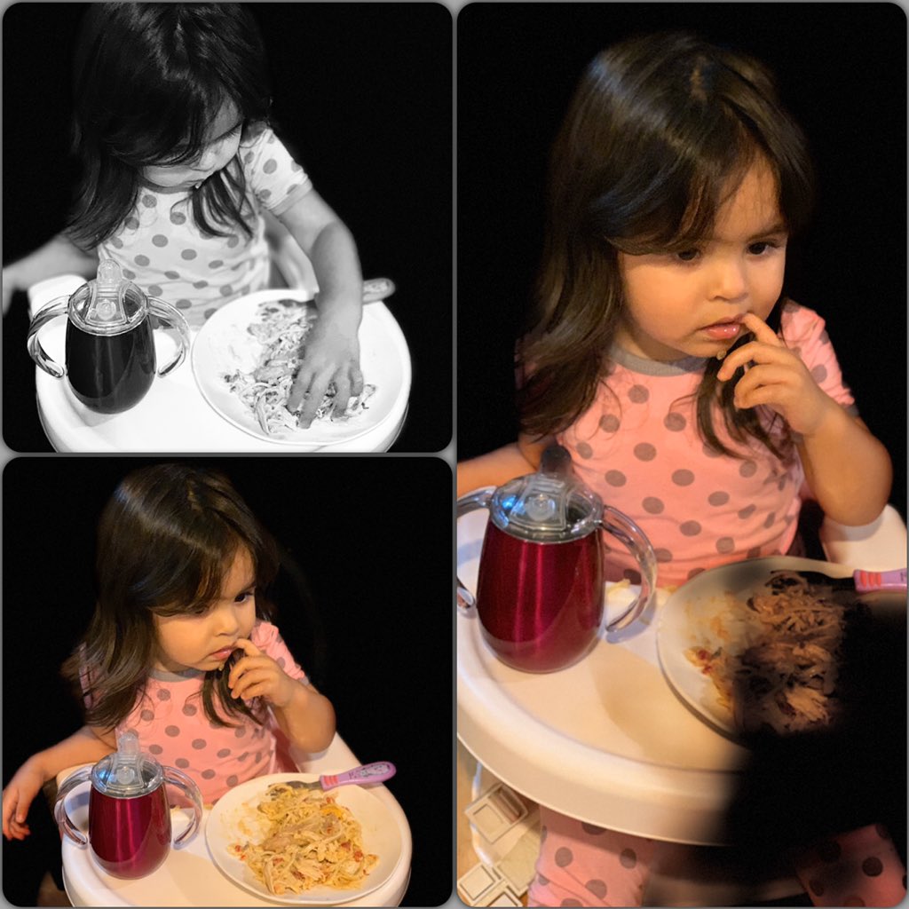 VeronicaSquyre2's tweet photo. #littlebabyelaina#stopgrowingsofast🥰 https://t.co/kWBKEfrDsl