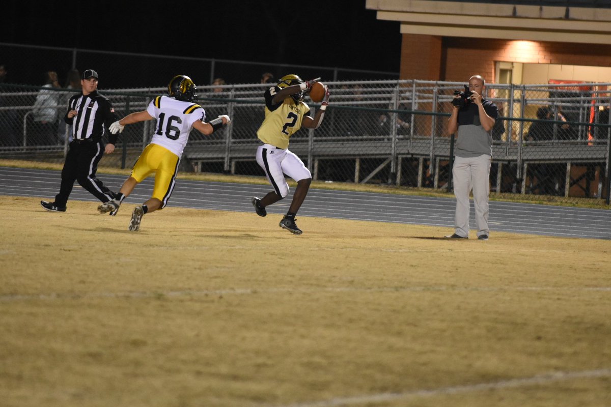 VTimesSports's tweet photo. Here's everything from Lanett QB Kristian Story's record breaking TD -- the throw, catch, reaction and celebration with coach Clifford Story. He now has the most touchdowns in state history, breaking a tie with Bo Nix. @AHSAAUpdates https://t.co/mPc9WPFfaN