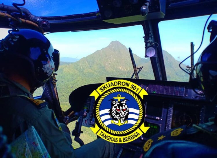 Skn501's tweet photo. Rounds correct!! Hijau bumi Tuhan! @MPA_Barat @RMN_Airwing @Sqn502FENNEC https://t.co/NXtYG5dwmI