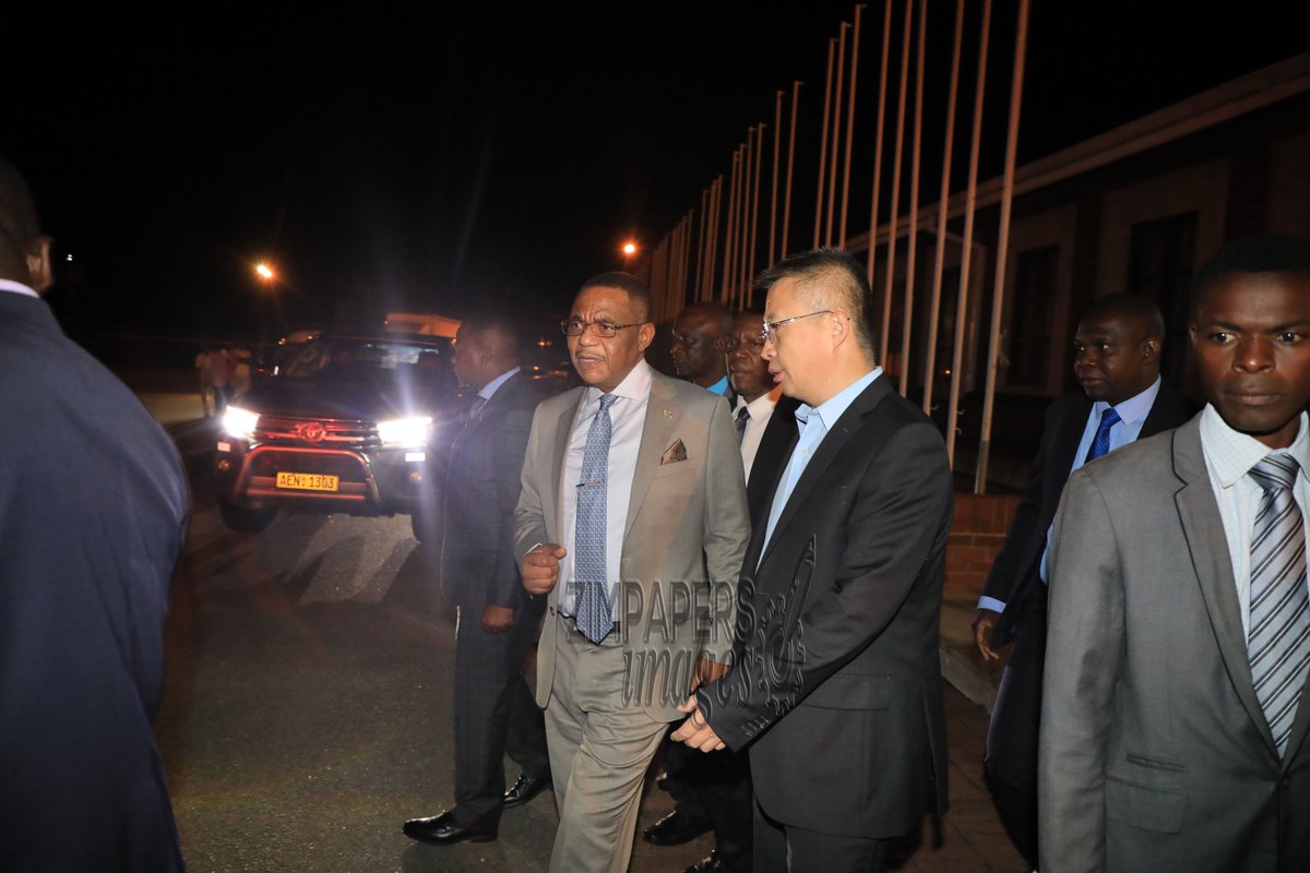ZimpapersI's tweet photo. Vice President Constantino Chiwenga is welcomed by China's Deputy Ambassador to Zimbabwe, Mr Zhao Baogang upon his arrival at RG Mugabe Inter Airport this morning, Nov 23, 2019.-(Pictures by Tawanda Mudimu)@HeraldZimbabwe @SundayMailZim @williamchikoto @ZTNnews @SundayNewsZimba https://t.co/jlf8cEvToq