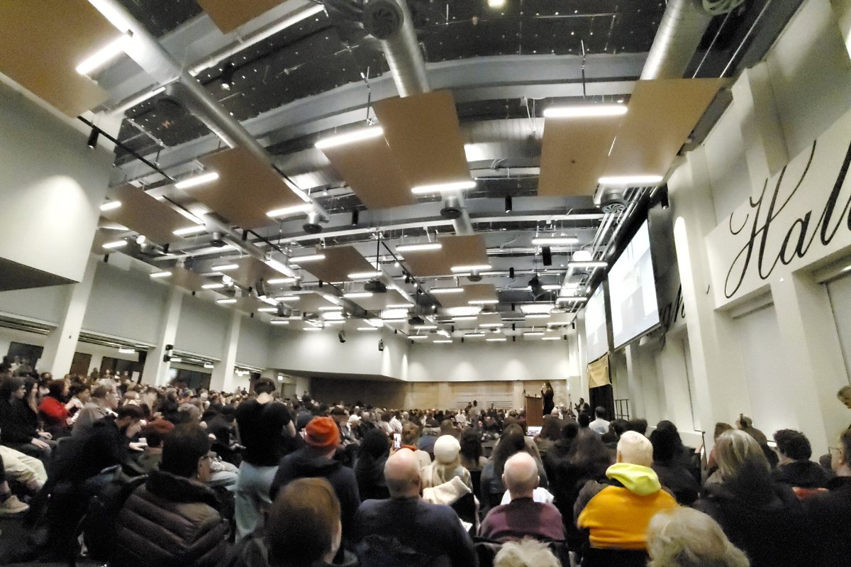 ValkyrieWeather's tweet image. Organize and fight back. Demand community control of the police and convict killer cops! #FreeThemAll #RefoundNAARPR