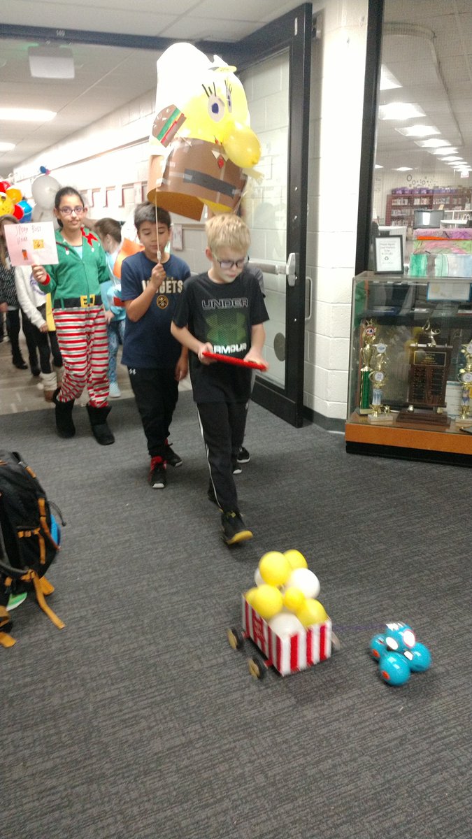 Skyview STEM tweet media