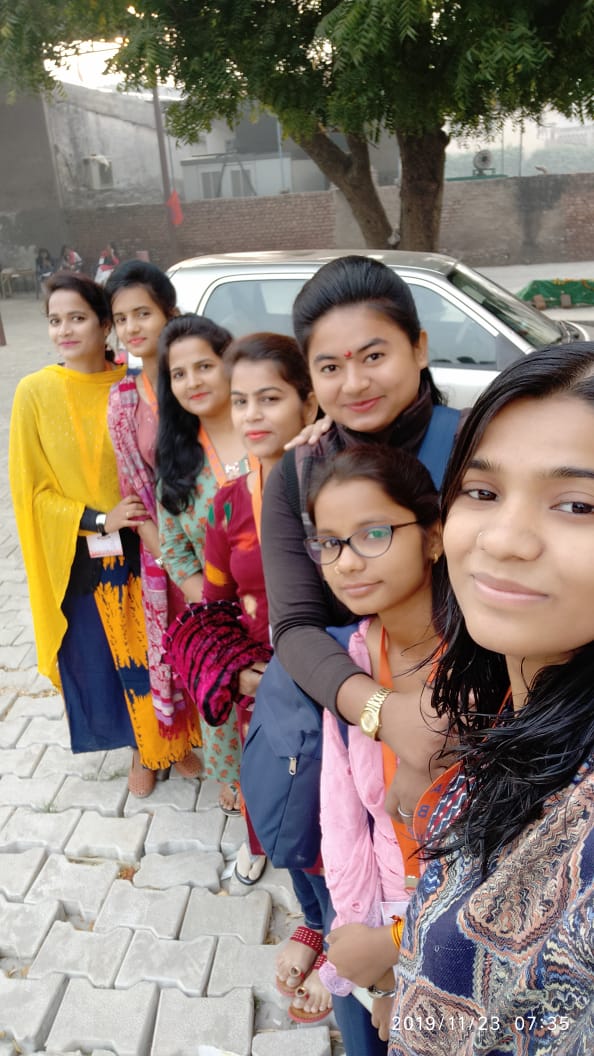 neha4nation's tweet image. #llnd Day
#Morning Time
#waiting for Bus
@AbvpAnuj @Shyamlisingh4 @srivastavdamini @GhanshyamShahi1 @akashpatelrudra @SaurabhAbvp97 @Shashankp340 @isatyam_mishra @Ish_Kaur @abvp_prince @jaykaran_singh @AbvpLucknowMn