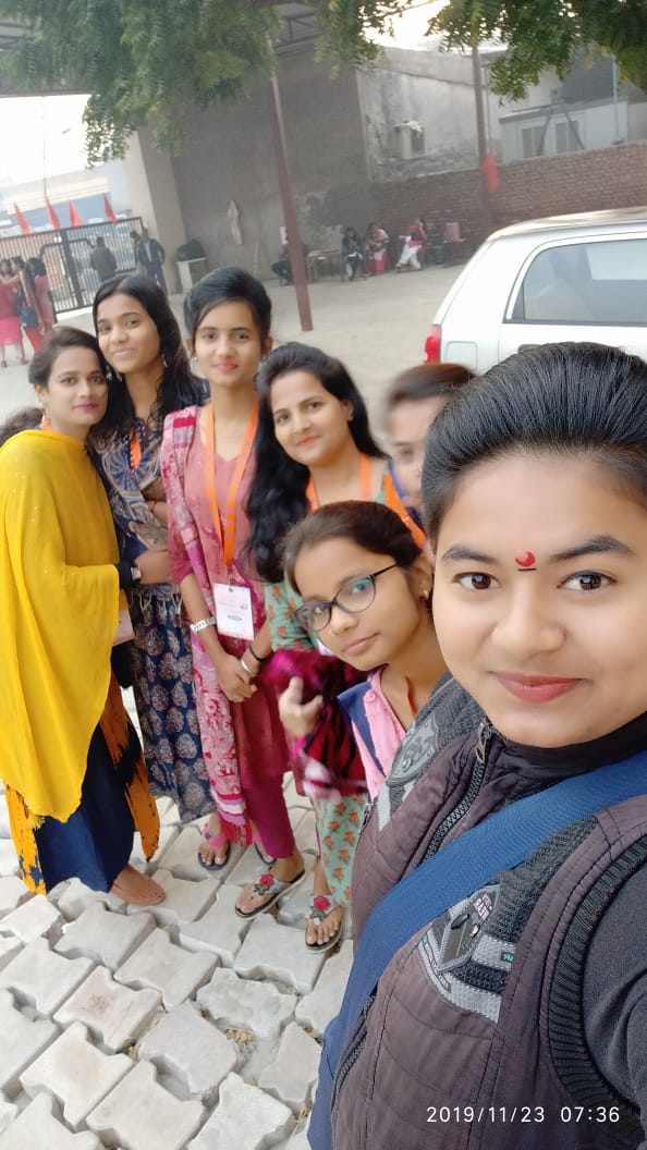 neha4nation's tweet image. #llnd Day
#Morning Time
#waiting for Bus
@AbvpAnuj @Shyamlisingh4 @srivastavdamini @GhanshyamShahi1 @akashpatelrudra @SaurabhAbvp97 @Shashankp340 @isatyam_mishra @Ish_Kaur @abvp_prince @jaykaran_singh @AbvpLucknowMn