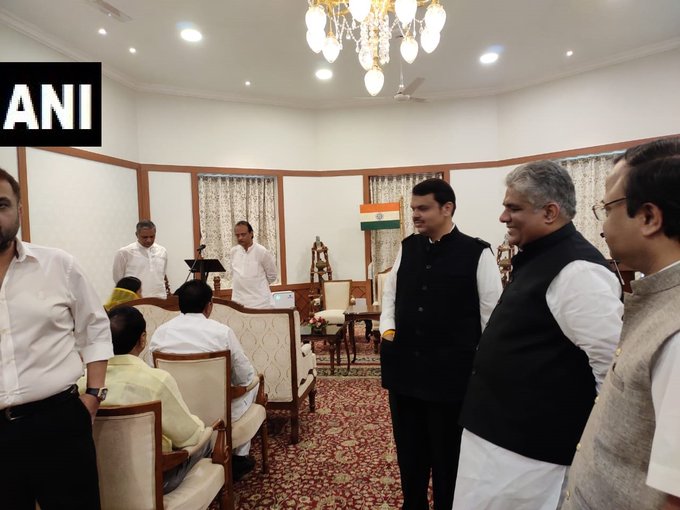 View image on Twitter