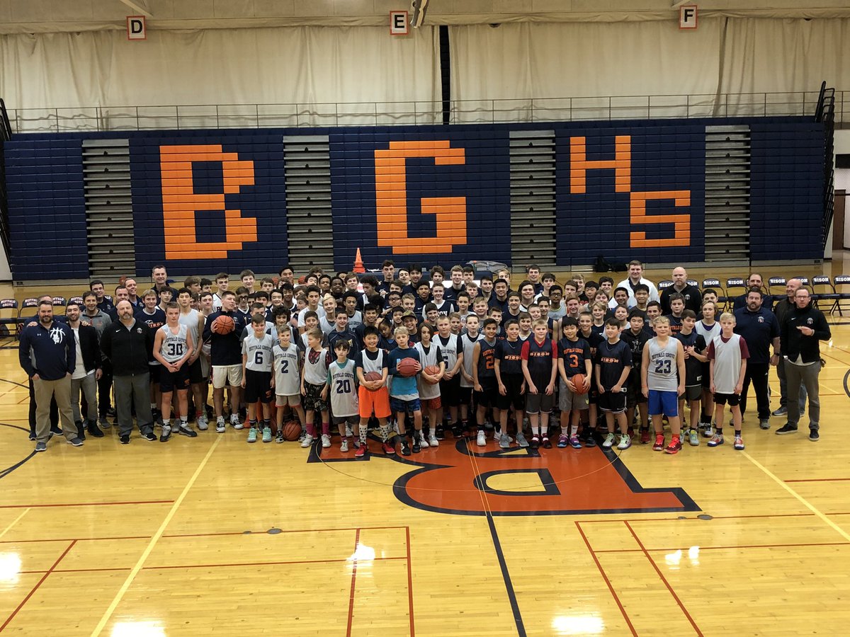 BGHSbball's tweet photo. Great night at our annual Bison Madness!  Thanks to everyone who made it possible.  See everyone Monday.  
#WeAreBG #BisonMadness https://t.co/fffKP9jgCd