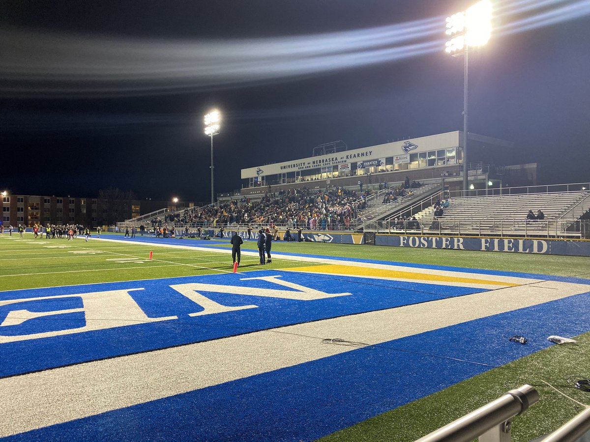 The final Friday night lights of the season #nepreps #d6championship