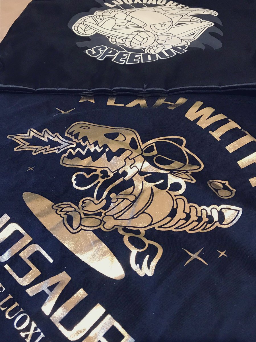 公式グッズ色々届いたので、今夜の羅小黒戦記はフル装備で行く...☺️フフッ 