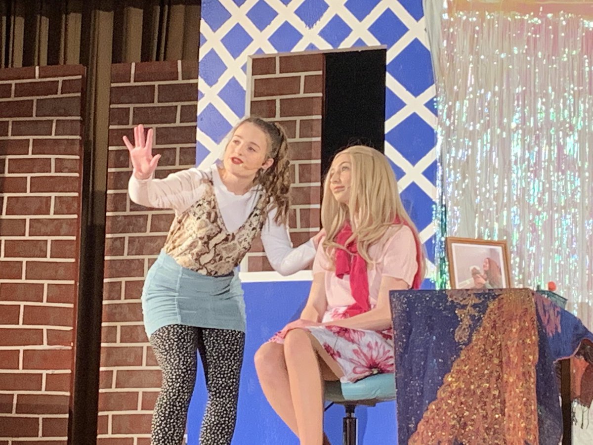 mslahti88's tweet photo. If you didn’t get to the musical tonight, you still have one more chance to see it Saturday, November 23 at 7:00p.m. Great job Mrs. Helfrich, Miss Cook, and students! Your talents are tremendous. Thanks for sharing them with us! https://t.co/kIF9Ioo95E