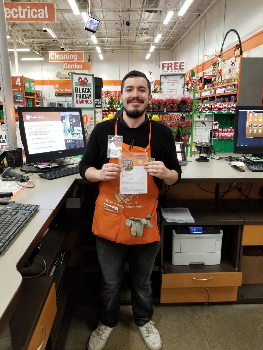 ChanceHaller's tweet photo. I love when a customer calls for a manager just to tell me how wonderful and helpful my associates are. Thank you David for providing excellent customer service and showing us all how it's done! #dynamicD18  #Team0452 https://t.co/srSksDHeng
