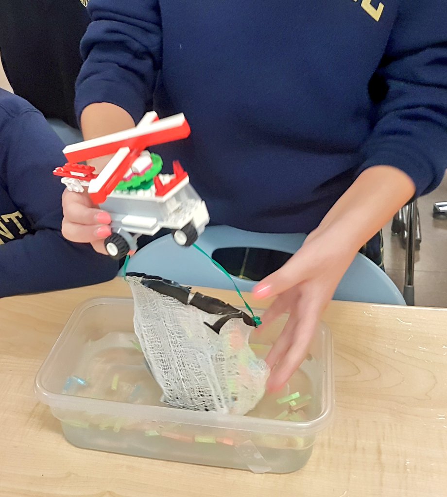 jjonesteach's tweet photo. Today the gr6's applied their knowledge of mixtures and built their inventions to solve an environmental issue. Including ocean plastics, microplastics, air pollution, fresh water pollution and oil spills! #SPAg6 https://t.co/BGMsDFXdSF
