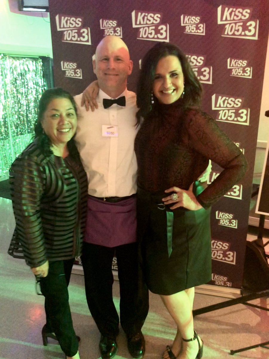 SandraKiss1053's tweet photo. So proud to be hosting the 12th annual #VioletFemmes Gala supporting @lcihcommunity Tonight a record 300 women came out.......united! It’s a reminder we are stronger together and are here to be part of the solution to end violence against women. https://t.co/UWkzAiyiWK