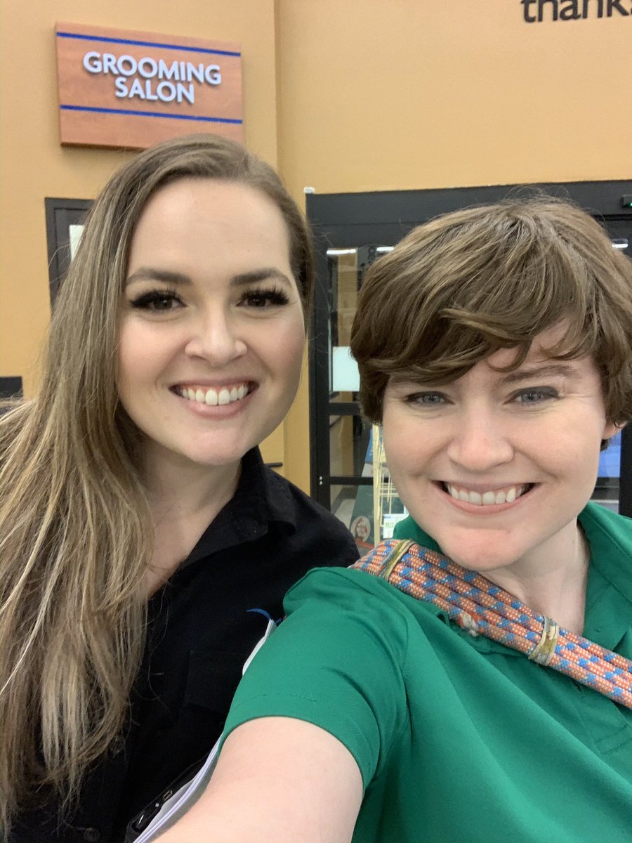 Had a great visit this week with our Regional Salon Business Partner Mary Beth! 

#lifeatpetsmart  #petsmartgrooming