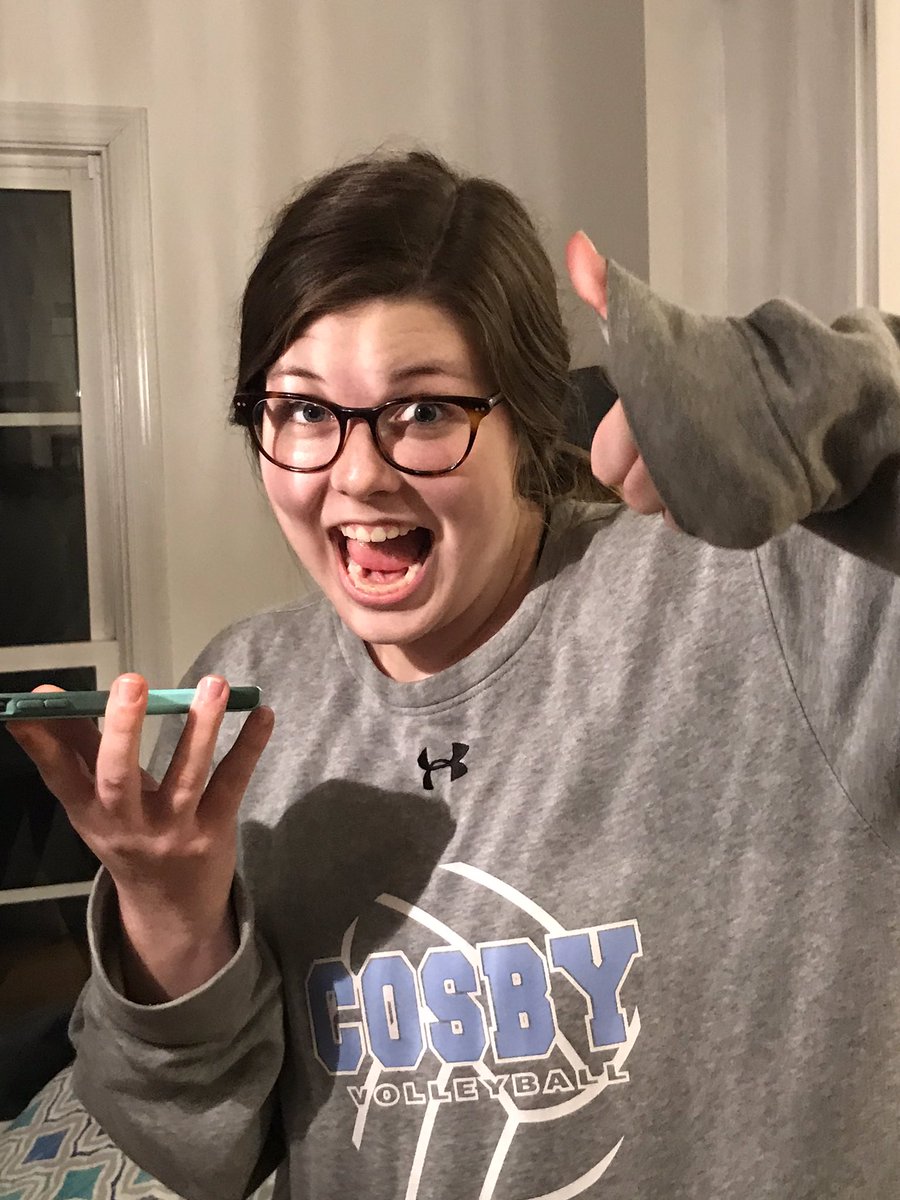 jasonhbuck's tweet image. This is the face @rebekahjbuck who just got her #FirstYes from @RandolphMacon #SheIsGoingToCollege