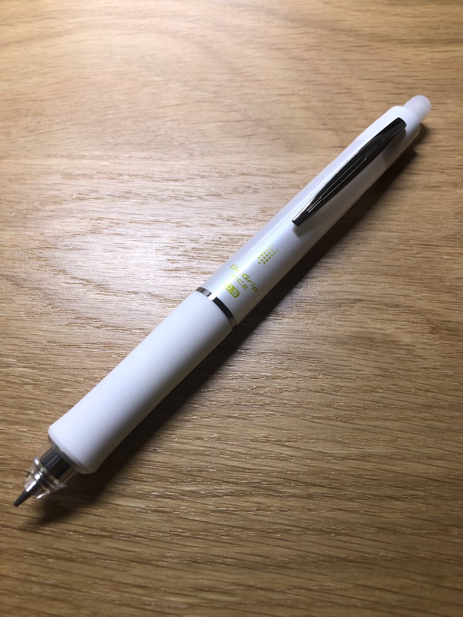 ゆーご 若はげ No Twitter ドクターグリップシリーズから久っっっ々に素晴らしいデザインの新作が出て嬉しい ドクターグリップらしい グリップ モーグルエアーのアクティブサスペンション 芯が残り1本になった時に通知してくれるラスイチサイン機構 フレフレ ゆーご 若はげ No Twitter ドクターグリップシリーズから久っっっ々に素晴らしいデザインの新作が出て嬉しい ドクターグリップらしい グリップ モーグルエアーのアクティブサスペンション 芯が残り1本になった時に通知してくれるラスイチサイン機構 フレフレ