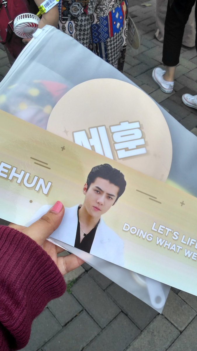 oshchick94's tweet photo. Project @XunqiID 🙈💛 https://t.co/qfTeVIbTlW