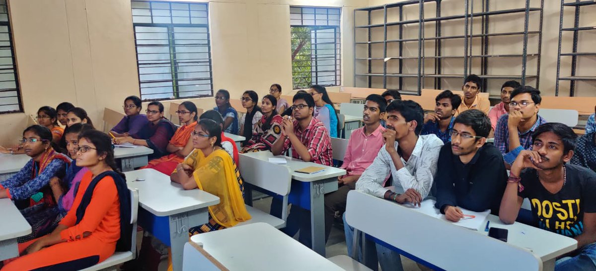 club_coding's tweet image. In second session CCS0010 (2019 -20) we introduced our tracks
#android_development
#web_development
#data_science
#competitive_programming
All the best leads,do your best.
All the attendees choose your track wisely.