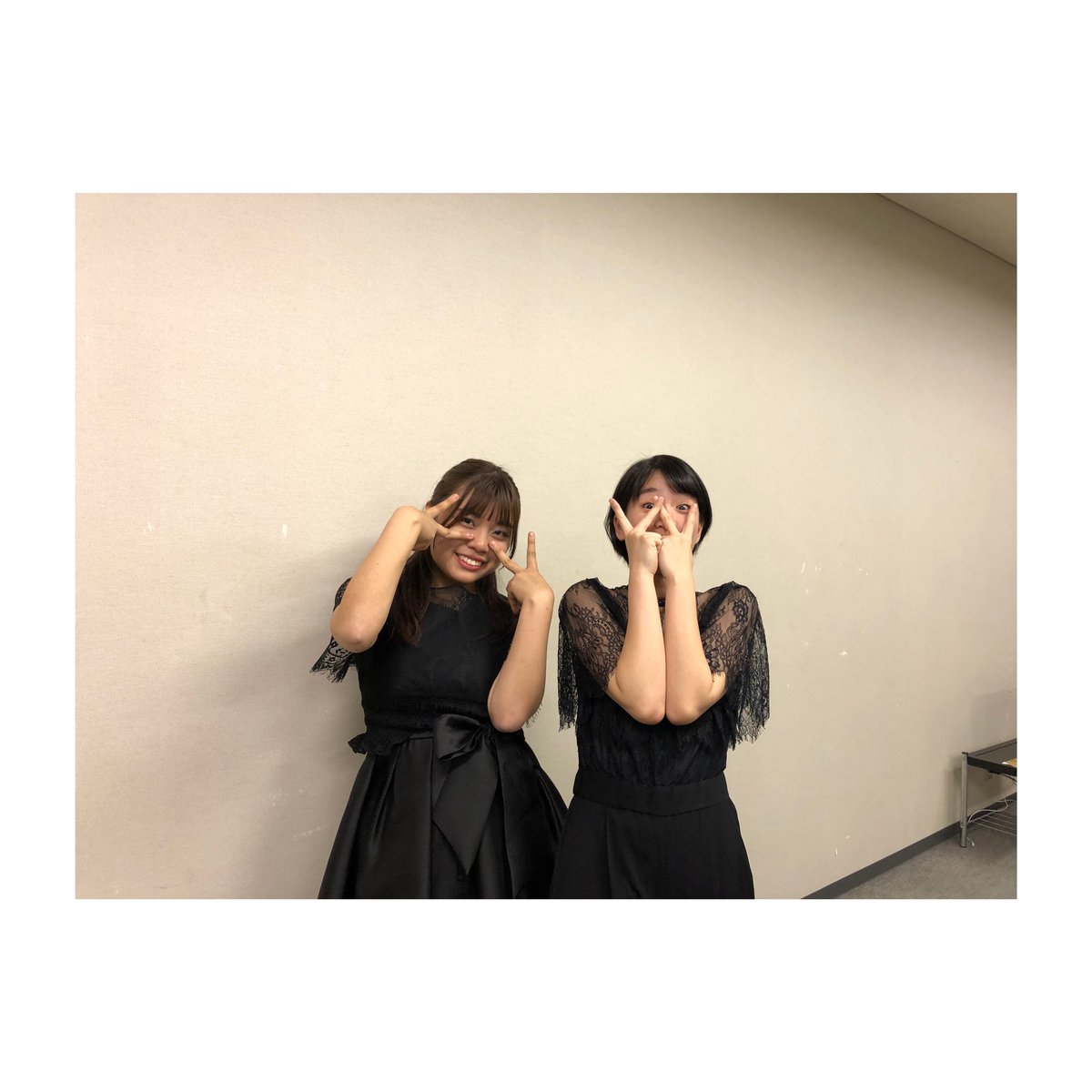 daion_trombone's tweet photo. 〜エキストラ紹介②〜
本日、お手伝いをしてくださる、ピアノと電子オルガンの美人お二人です！💕
トロンボーンだけでは出せないような旋律をたくさん弾いてくださります✨
ピアノと電子オルガンが入るだけで曲の雰囲気がガラッと変わります✨

開演まであと1時間！ https://t.co/tvkIiZhQCt