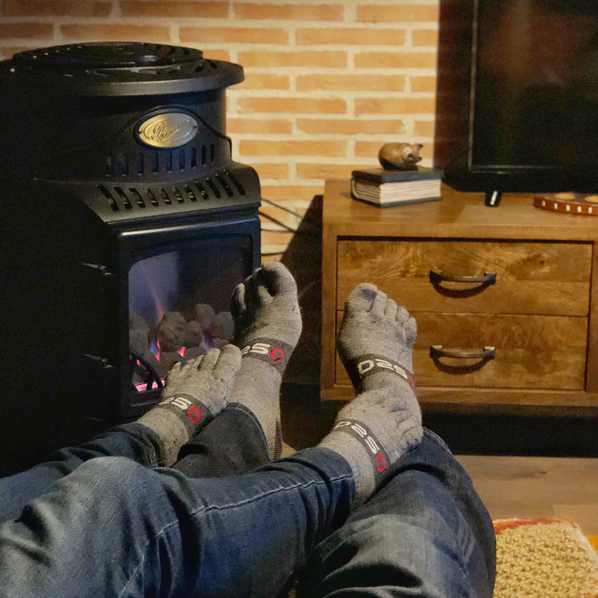 Planazo para una tarde de sábado.

shorturl.at/ozFGM