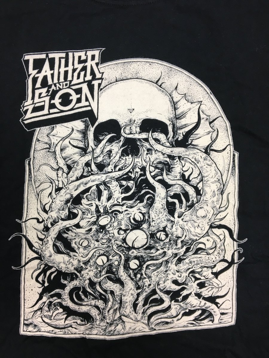 diskunion_SUC's tweet photo. ⚡どれも最高のデザインです‼️
11月23日(土)　METAL系中心！古着Ｔシャツまとまって入荷しました✨
https://t.co/E4lOr313dA
早い者勝ちのお得な特価品もまとめて放出しています🎵
#tshirts #Tシャツ #古着 #METAL #メタル #古着好きな人と繋がりたい #バンドTシャツ #diskunionMETAL https://t.co/pOpd5VlflQ