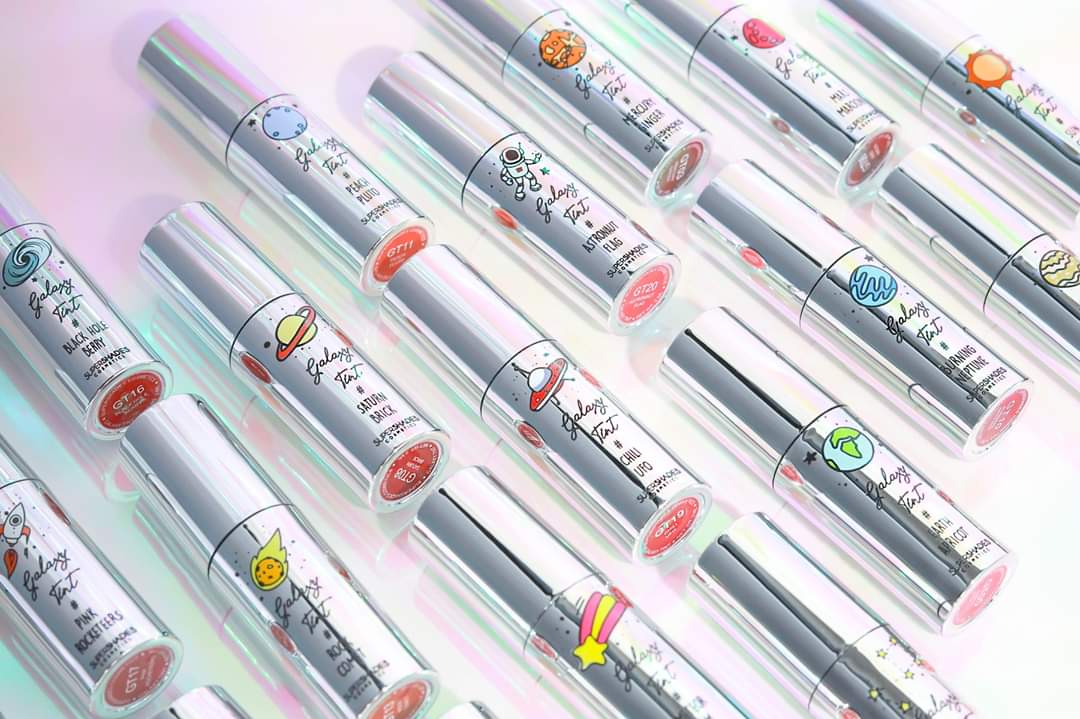 supershades_th's tweet image. 🚀👾 ฮัลหลูววว​ ทุกคน แอดมินอยาก
แจกลิปทิ้นฟรี จังเลย แต่ไม่รู้ว่าจะอยากได้ #GalaxyTint ลิปทิ้นตัวใหม่ กันรึเปล่า? 
--

แอดมินขอเสียงสาวๆ​ ที่อยากให้แจก​โหน่ยย จะได้เกียมรางวัลให้ถูกจร้าา
😚❤️
#supershades
#galaxytint