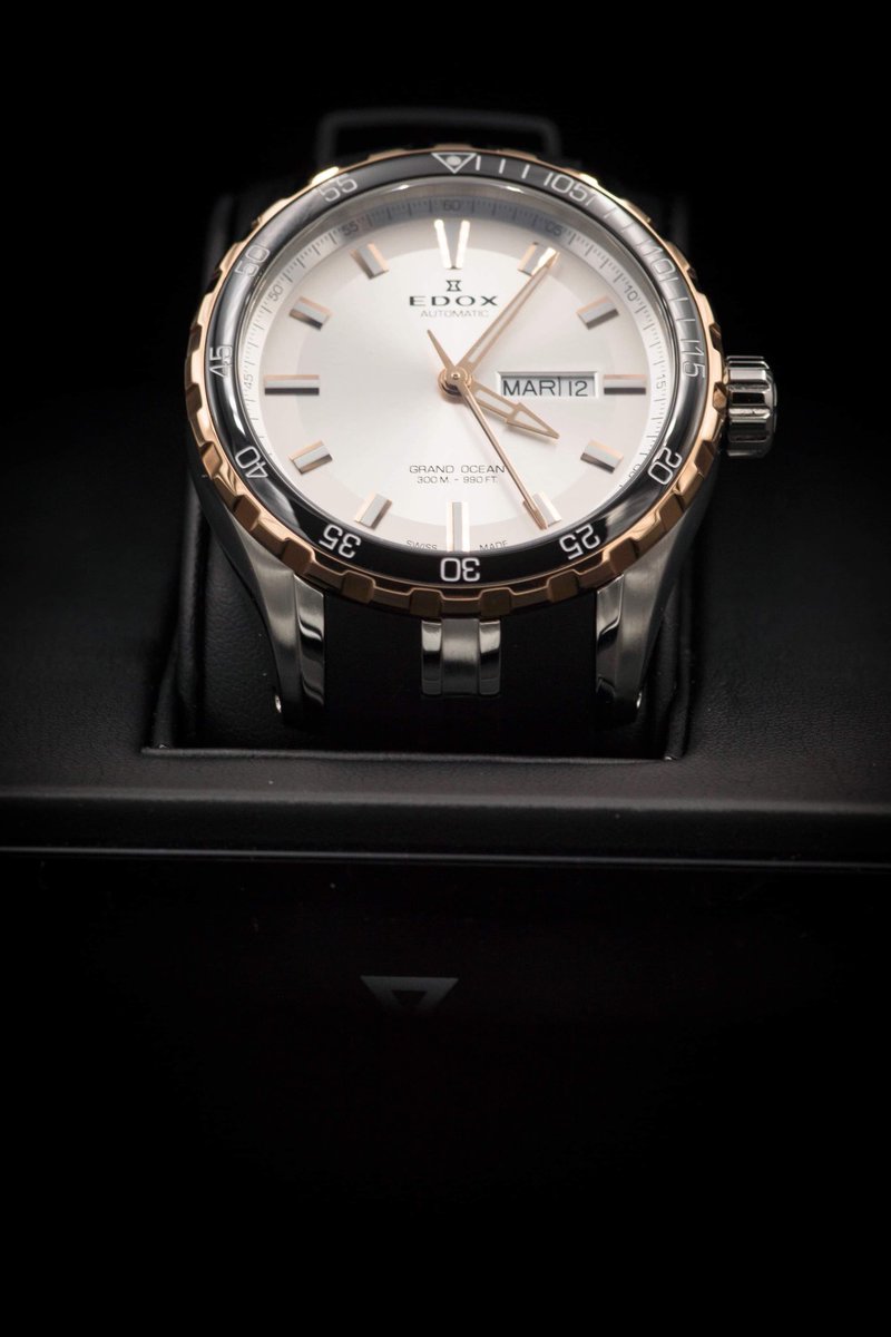 IceboatLimited's tweet photo. Check out our #BlackFriday deal over 60% off this #Edox #Grandocean limited quantity left order yours now here https://t.co/ItJSjBderp https://t.co/yvVpEj7trf