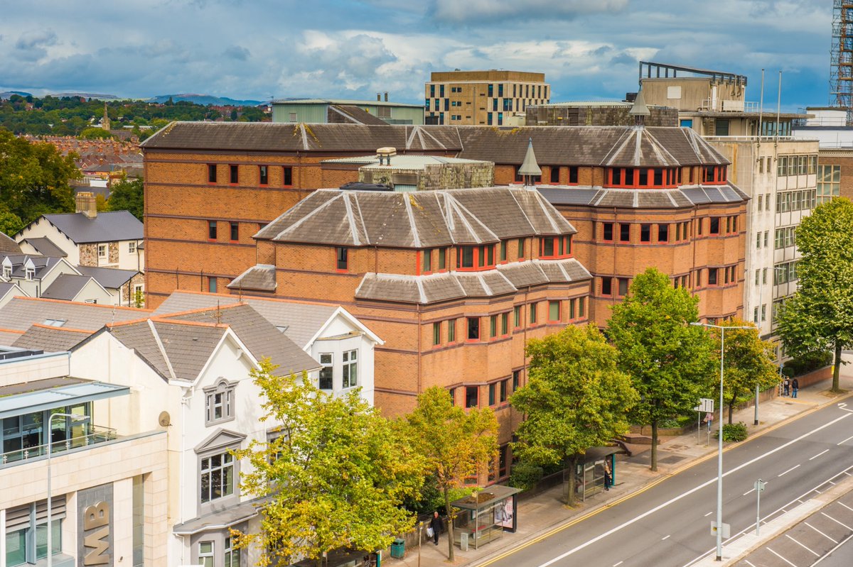 The best secondary schools in Wales, according to @thesundaytimes

bit.ly/37Atv3F