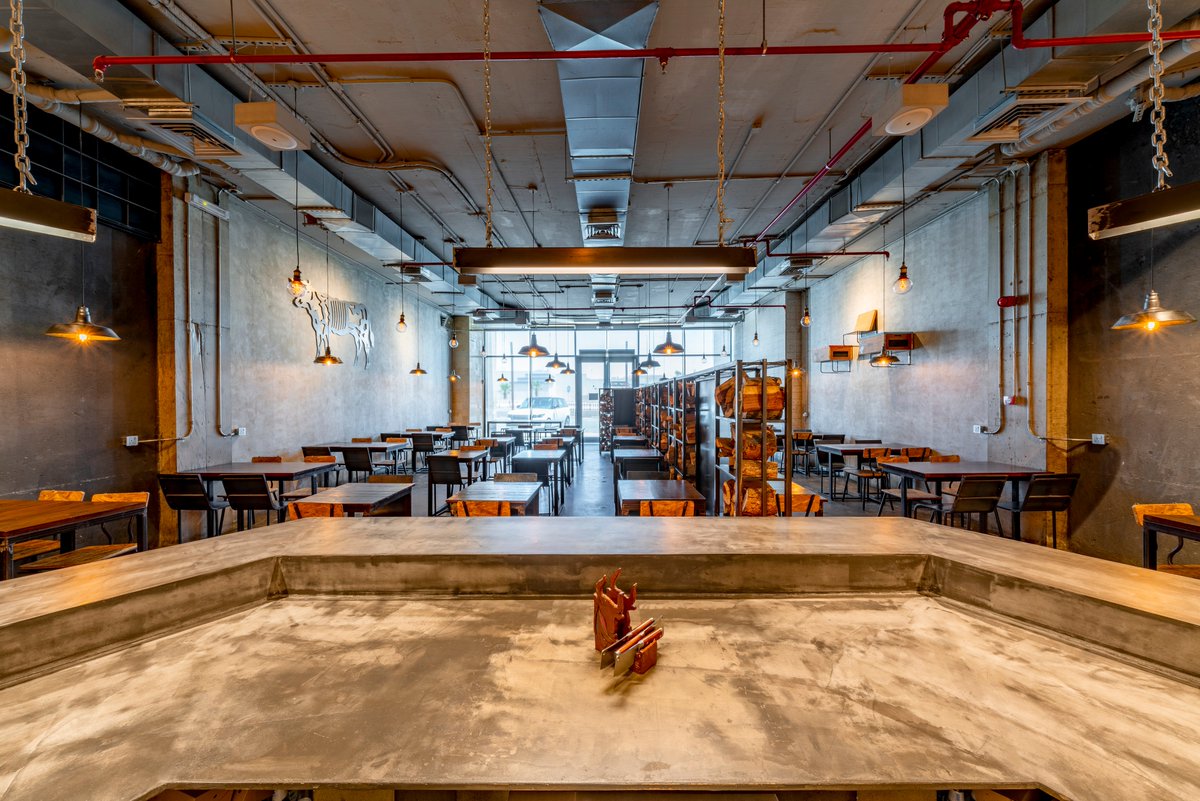 SahailCo's tweet photo. #fitout#contraction#design#industrial#restaurant#details#customization#furniture#mezzanine#Riyadh#ksa#7ribs#happyclient https://t.co/jFvVOC2xcV