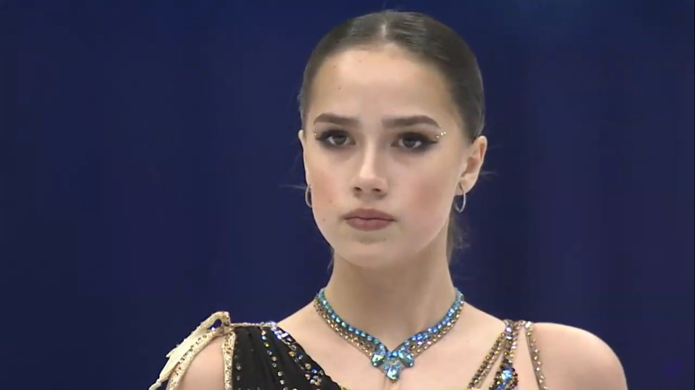 GP - 6 этап. NHK Trophy Sapporo / JPN November 22-24, 2019 - Страница 11 EKC8Js1VUAA0irp?format=jpg&name=large