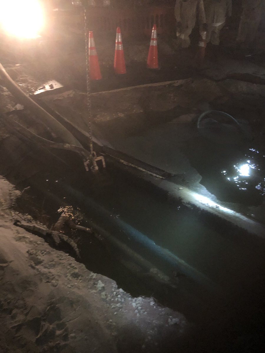 Getting to the leak to make the repair!  #Happeningnow #FridayMotivation #alwaysonafridaynight #WhateverItTakes 🚧💪🏼👷🏼‍♂️🔦