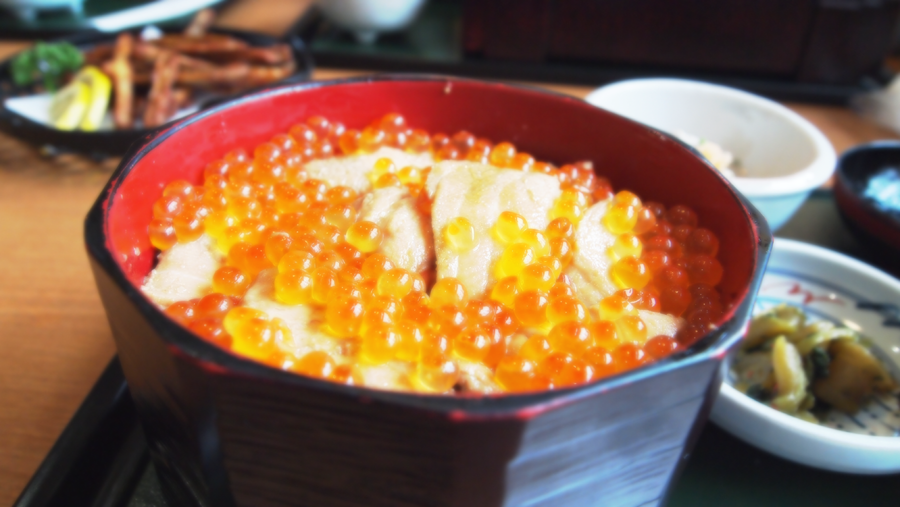 本日は宮城グルメDay!!
絶品はらこ飯を食べて、牛タンラー油買って帰宅～♪♪ 