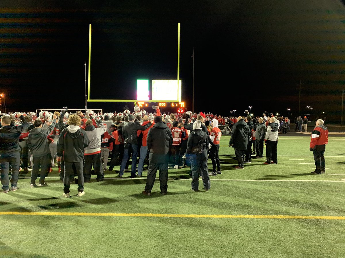 Momentum shifts, big plays, an epic comeback, and a gutsy two point conversion.  A perfect ending to a heart stopping game!