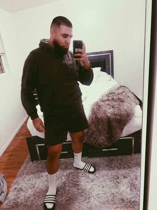 Watch _DVNNI3_'s leaked NSFW photo on TwXstars