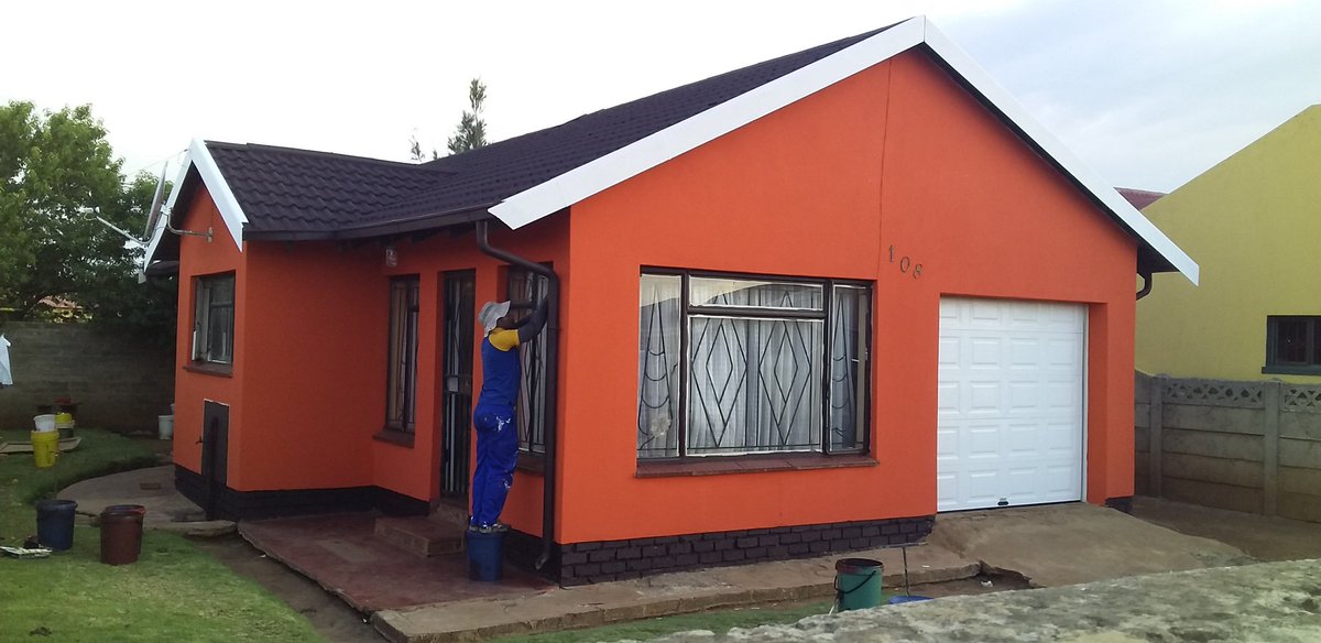 laitijohn's tweet photo. We are #LekwePaints we are professional painting company, you can also pay with installments as little as R700 a month Whatsaap us 0636549626 https://t.co/L4HZyeMJAz