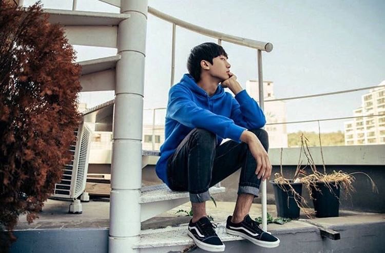 tinyzhoo's tweet photo. 💙 https://t.co/McSGVuFA7W