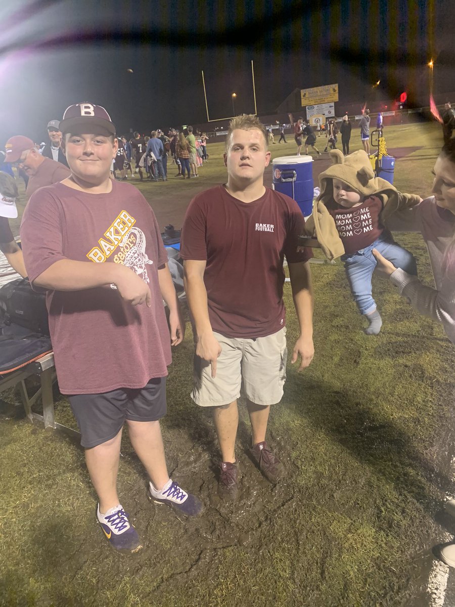 TherealAmberM's tweet image. A little mud mixed with a WIN!!! 
Wet field versus recruiting? Wet field please🙋‍♀️🙋‍♀️🙋‍♀️ #BackyardBall 
😂😂😂😂😂😂😂😂😂😂😂