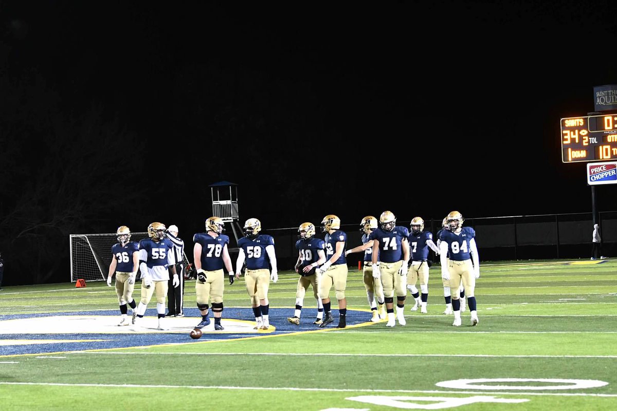 Christian_M_74's tweet photo. I’d like to say I appreciate everything that Aquinas has done for me, and am thankful for everything the football program and the coaching staff has taught me the past 3 years. I’ve made brothers for life and am thankful. I couldn’t have asked for much more. https://t.co/vzuigoljuA
