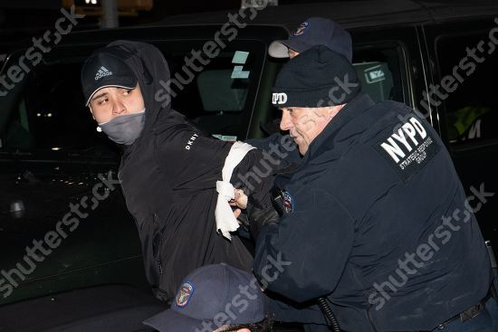MMstanr's tweet photo. Several arrests after over a thousand rallied at Harlem's State Office Building for the 2nd FTP Emergency Action Against NYPD and MTA before marching through the streets to protest recent police abuses. #NYPD #MTA #PoliceBrutality #PoliceAccountability #BlackLivesMatter https://t.co/yGPt3FPiVn