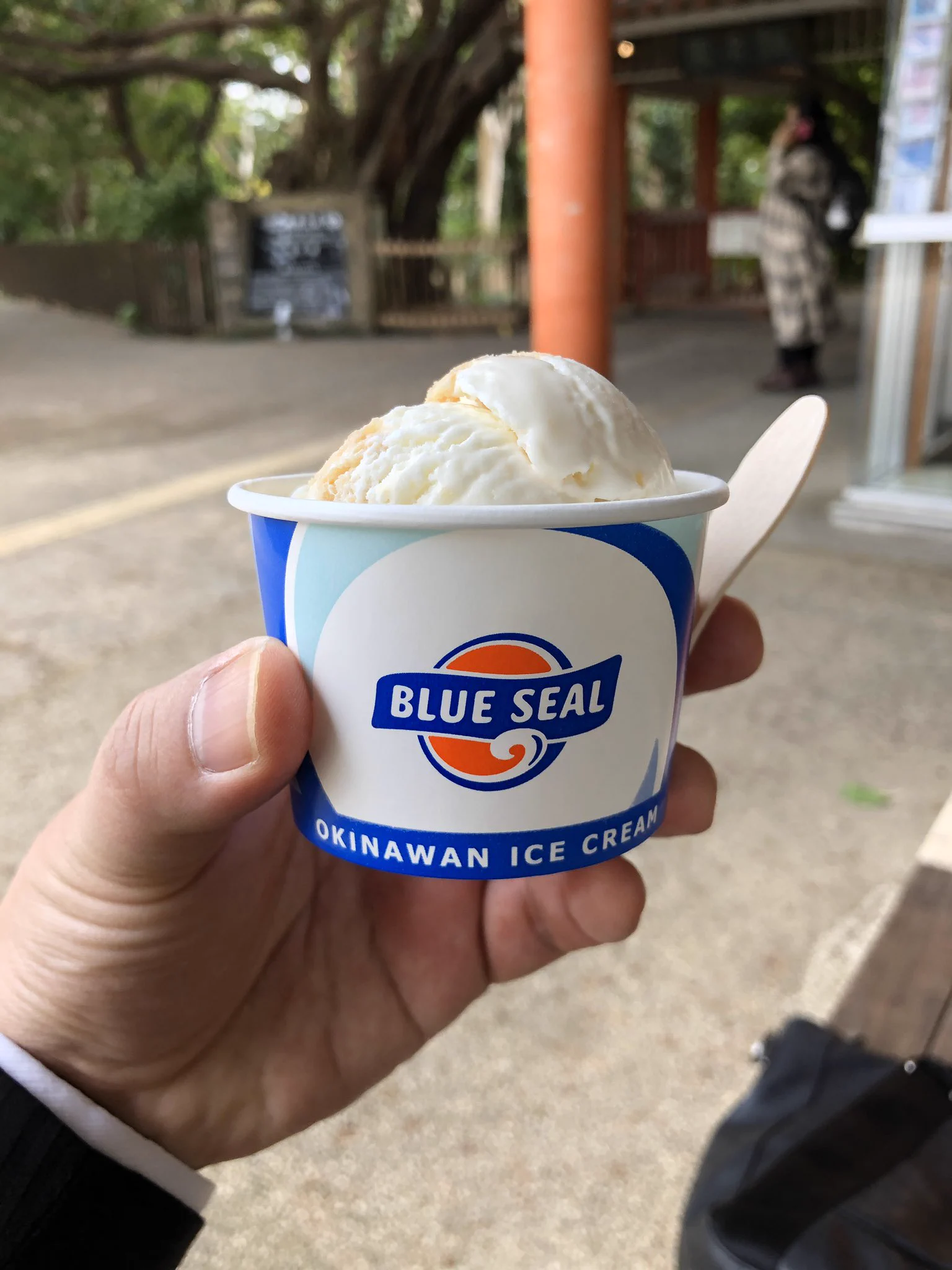 車の車検はホリ検wwwできた社長はやっぱり違う!