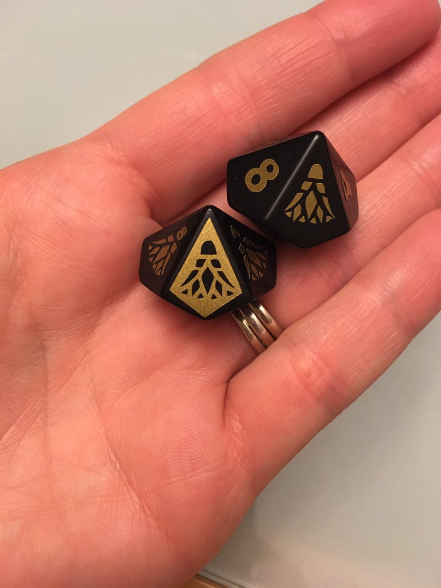 Finished the d10s! Both feature the lotus flower, or sesen. Lotuses open and close in the morning and evening, so they were an important religious symbol of life and rebirth, used in ceremonies as offerings and decoration.  #dnd