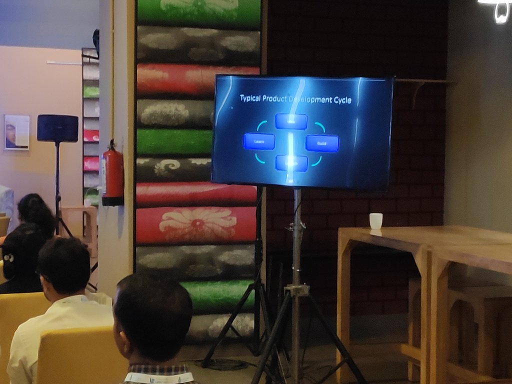kmkiran_12's tweet photo. Product Design Thinking #sendgrid #twilio #leanpitch #caddycode #kmkiran https://t.co/IMpqplT3ky