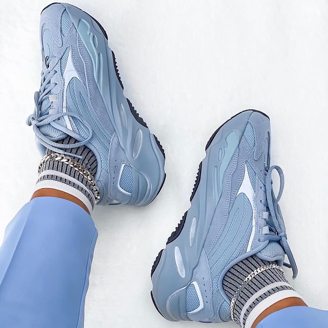 Yeezy 700 shop size 3.5