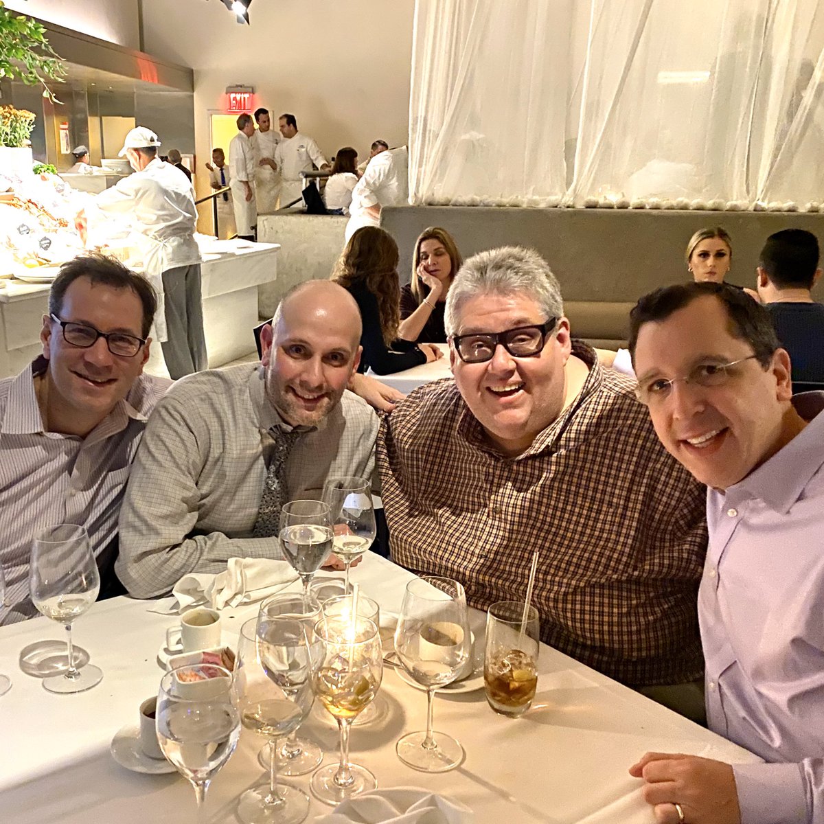 DavidHMandel's tweet photo. #HM reunion at #estiatoriomilos with #robertgrossberg #tonyaizer #jasonhalperin #NYC https://t.co/v0szG2YyZ2