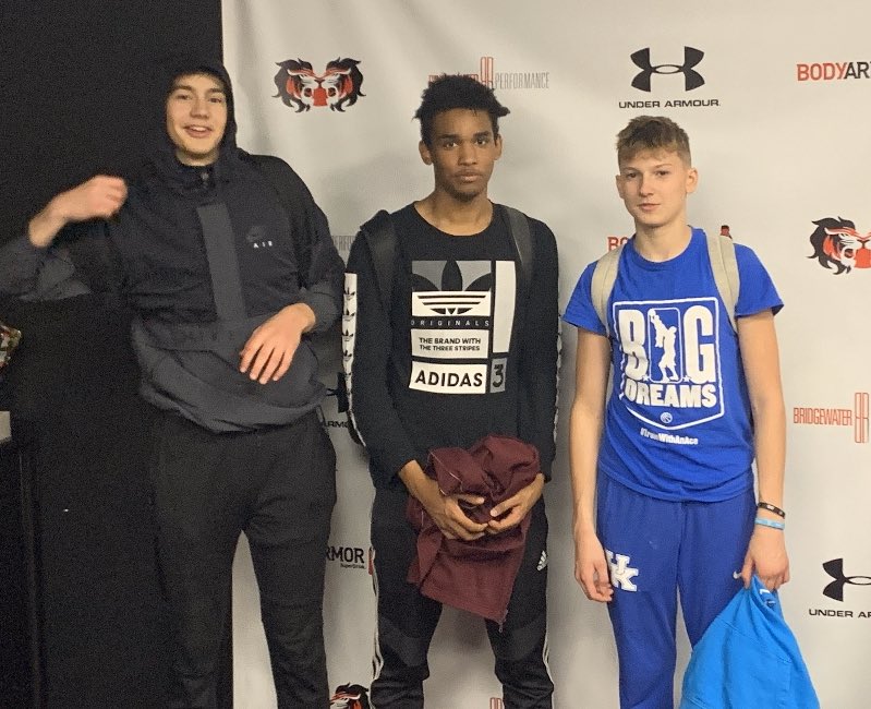 DinoCook7's tweet photo. My guys! Always! @Daniloj03 #dcooks @austinherro1 — #teamherro @whitnallbball #madhousebball #woodland #cityconference #miltown https://t.co/5TVsUlEnSE