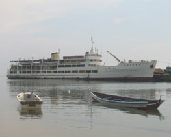 DarCityTours's tweet photo. Bukoba – Mwanza Ferry is back in service!

The ferry that runs across #Lake #Victoria from #Bukoba to #Mwanza is back in action!
 https://t.co/RsX1W0KtKB 

#ferry #transport #transportrentals #visiting #tourism #Travel #travelphotography #KiroyeraTours #DarCityTours #Tanzania https://t.co/PRDB1cLa6W