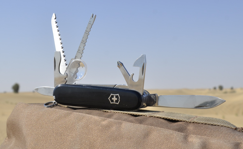 TheAdventureVe1's tweet photo. Five reasons why Victorinox SwissChamp is the best knife to have outdoors https://t.co/naq2bQGKtU https://t.co/XPGeepdDPa