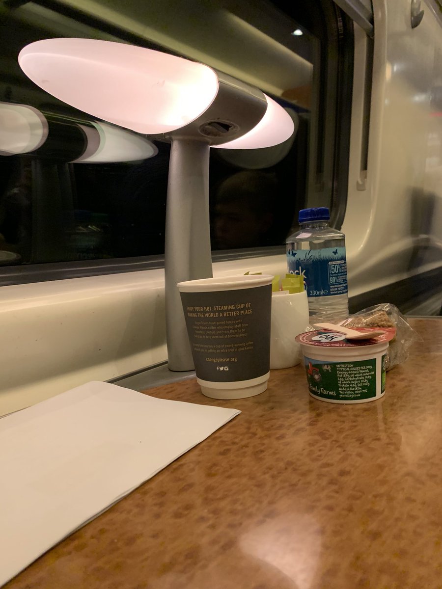 bijouruffle's tweet photo. It’s a dark, cold morning but @VirginTrains have got us covered on our surprise trip to London for Miss 9 (almost)’s birthday!! #funtimes #birthdaytrips #bigsmoke #makinguphashtags #surprises https://t.co/86dI3rDLuv