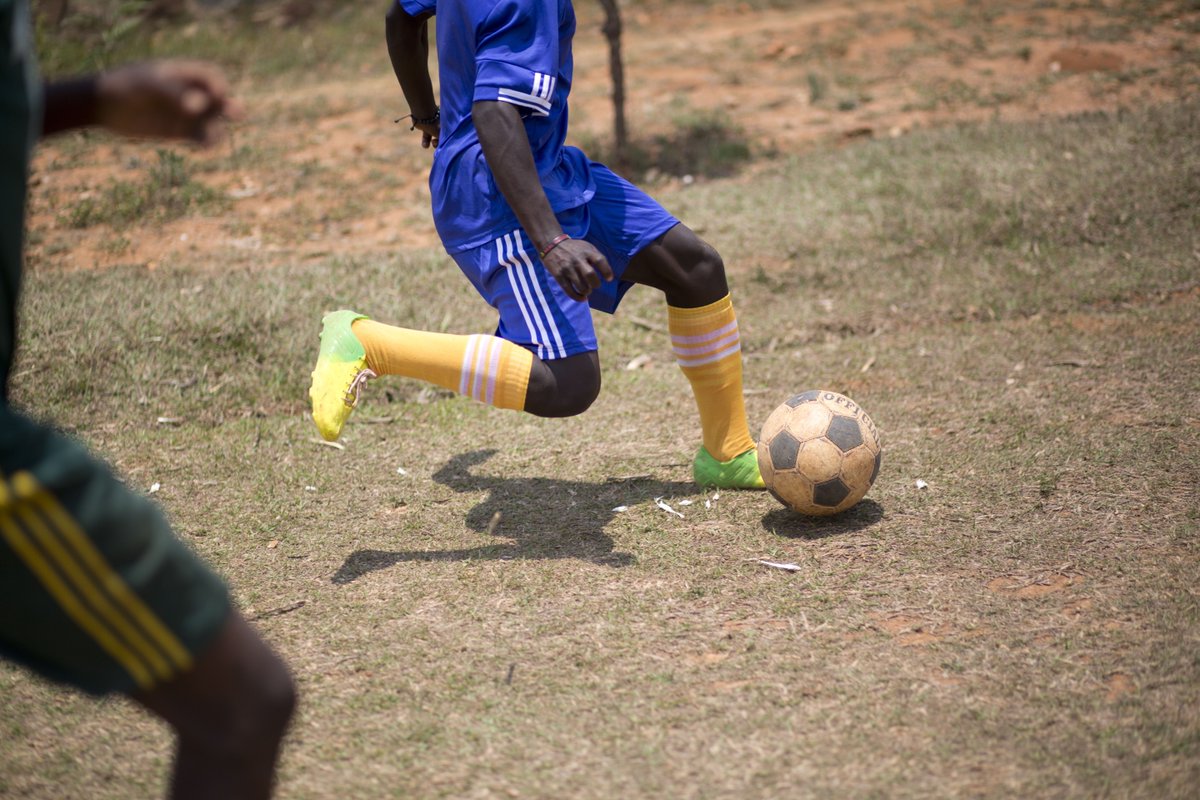 UNHumanRights's tweet photo. New publication, 'Playing it Safe' looks at the “rife” sexual abuse of children in sport, as well as multiple other forms of exploitation that many kids around the world face. #sportandrights #SCF2019 #StandUp4HumanRights
👉Read more: https://t.co/0QJrMHhxQ9 https://t.co/WCKy0RJLYd