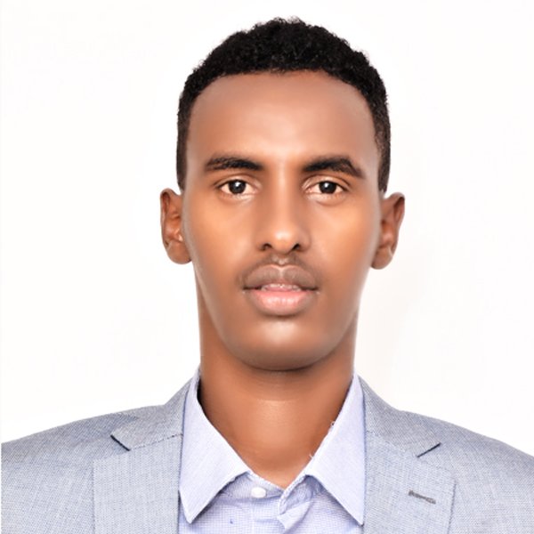 BashirAdde's tweet image. Can You Recognize this Innocent Boy?
If YES, he is Here.

Thanks