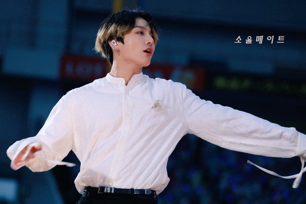 patronusjk_'s tweet photo. kook Nation how are we feeling? 
#BTSinJapan #BTSで妄想 #Muster5 @BTS_twt https://t.co/KQc6EjvMNG